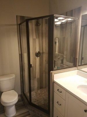 SHOWER DOOR AT CUSTOM ANGLE