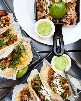 Al Pastor, Pollo, & Carnitas De Fonda