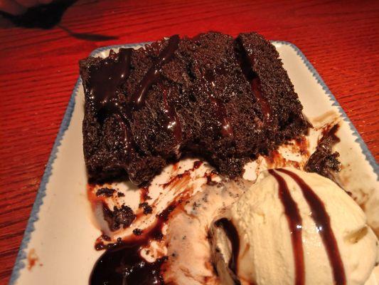 Chocolate Wave Cake served with Ice Cream