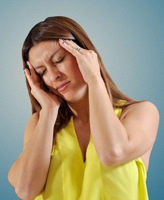 Headache Relief using chiropractic treatment