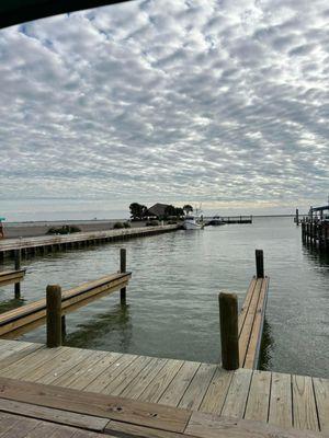 Side view, skies. I imagine boats pull up.