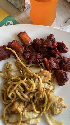 Rib tips and house lo mein