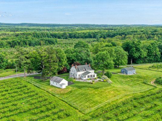 Bird's eye view of the Inn at Kettleboro