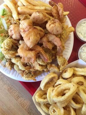 Great portions! Clam strips are big!