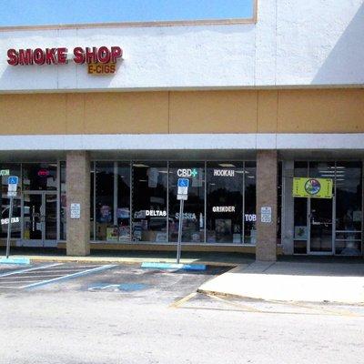 GK Printing is located between Big Lots and Smoke Shop