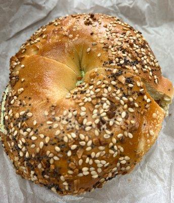 everything bagel with garlic & herb spread