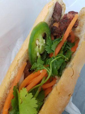 Bbq pork sandwich (banh mi thit nuong)