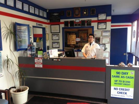 A friendly and knowledgeable front desk!