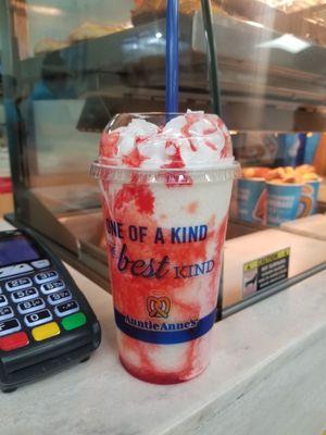 Strawberry Lemonade Frost