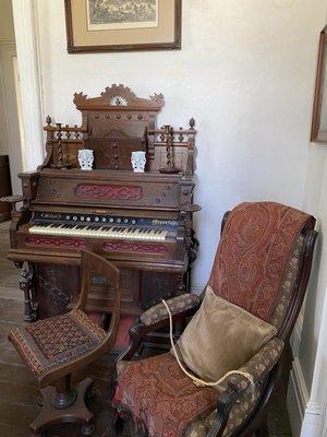 Organ in Phillips Mansion