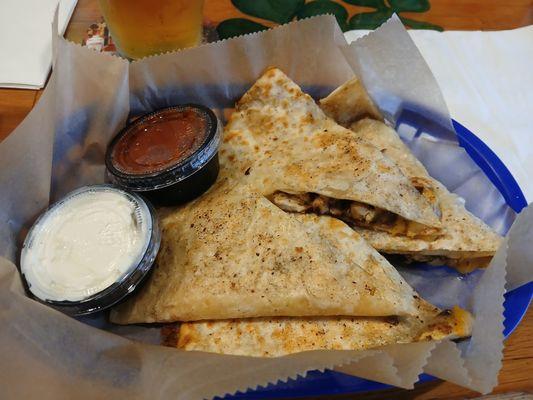 Chicken quesadilas, delicious!