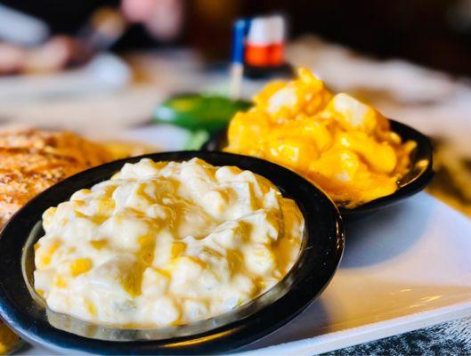 the in house hatch green chili corn & cheesy potatoes are the best sides! GET IT :)...