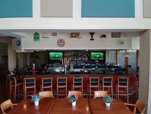 The bar at The Clubhouse at Martin Downs