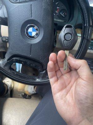 2006 BMW x3 all keys lost situation!