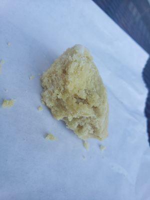 Dry lemon cookie.. too dry