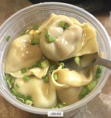 Wonton soup