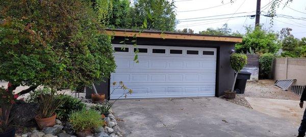 Garage Door replacement, garage door install by Urban Garage Door, leading garage company in Irvine, CA