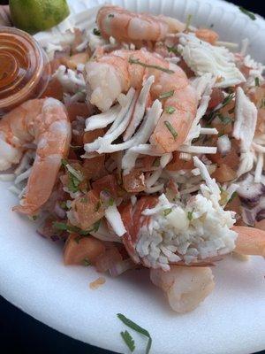 Tostada w/ shrimp and crab