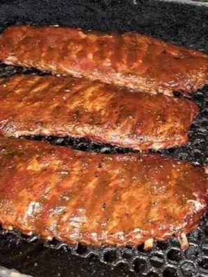 Smoked sauced ribs