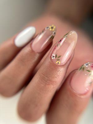 Gel overlay + nail art