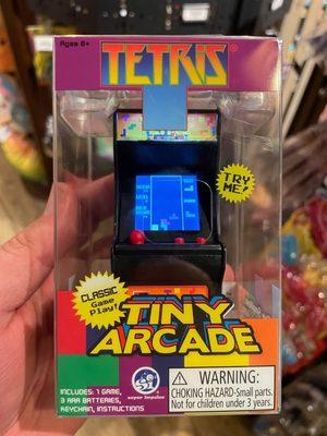 As a 78-time "Tetris 99" Invictus champion (which essentially makes me the #1 player on Switch) , I was very tempted to buy this novelty!