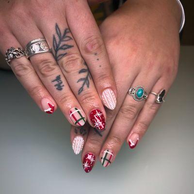 Short gel x set with designs