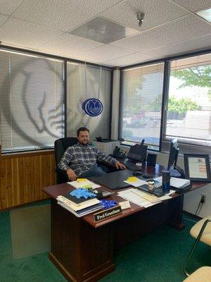 Meet office manager Fred Grantham with over 20 years of experience with Allstate!