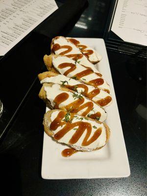 Goat Cheese and Fig Bruschetta