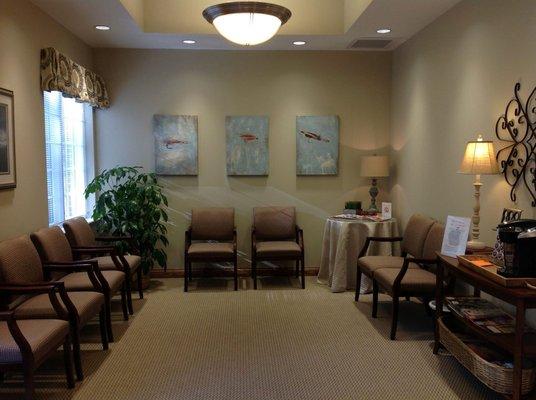 Lobby at the Knoxville dental clinic of Robert M. Kelso, DDS