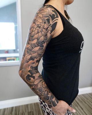 Black and grey floral sleeve by Ms. Ting