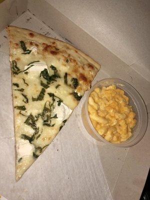 White pizza and macaroni