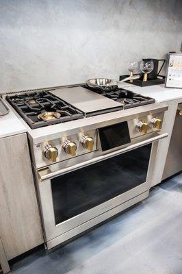 Visit our Miami Appliance Showroom and experience the beauty of Monogram appliances.