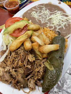 Carnitas plate