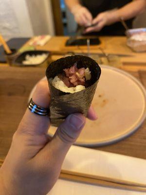 Negitoro handroll