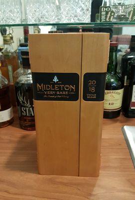 Midleton Irish Whiskey, 10/10.