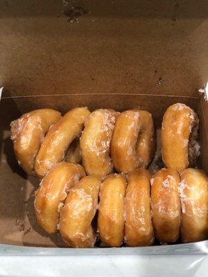 I ordered a dozen glazed. I ate two and then took this picture...