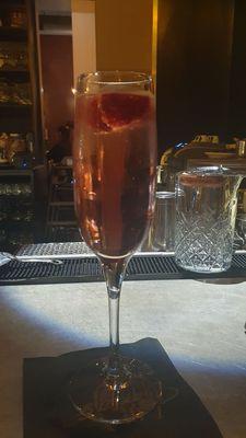 Rasberry prosecco