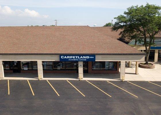 Carpetland USA's showroom in Glendale.