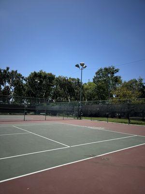 Veteran's Park courts