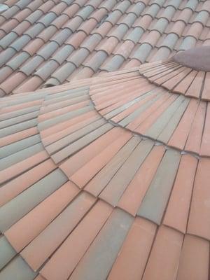 Custom roofs!  (S tile,M tile,two peace tile,Flat tile,slate and stagger roofs! !!