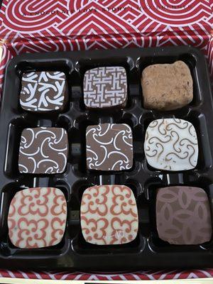 9 piece truffle set