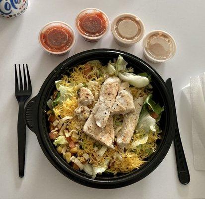 Southwest chicken salad comes with salsa and/or chipotle ranch