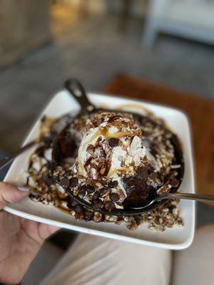 Brownie with ice cream