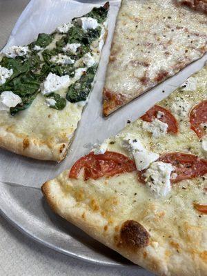 Plain cheese, spinach ricotta, tomato ricotta