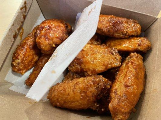 10 Pc Wings $16