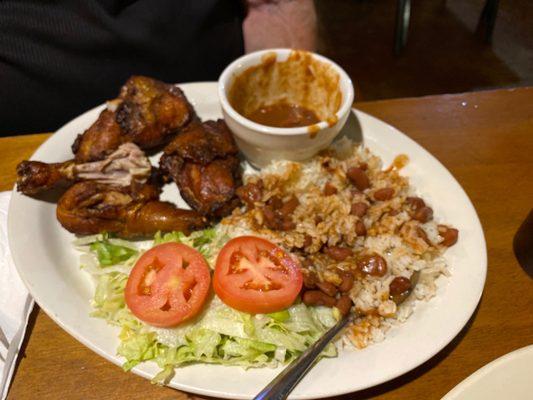 Pollo Frito con arroz con abilluelas