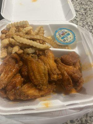 Medium buffalo wings and fries