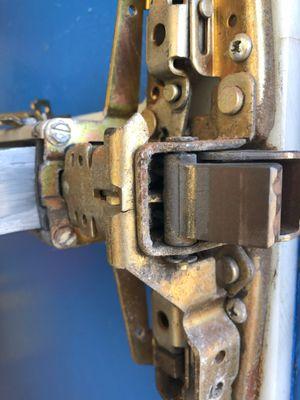 Look closely to see the broken bracket. This device was nearly 10 years old and on a very high use and high impact door. It served well.