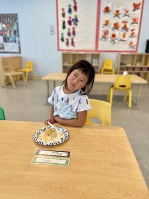 Lunch time! Yum! On the menu for today - Mac n' cheese! Here at L'Academy we have a warm lunch meal prepared for all our children, daily!