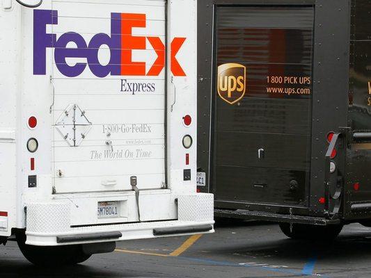 FEDEX OR UPS ?